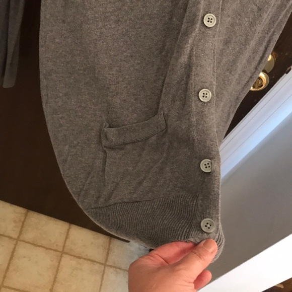 Old Navy Cardigan. Large - Picture 2 of 6